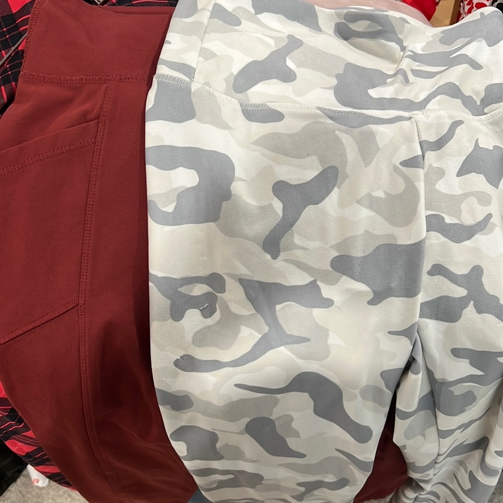 Lot of 2 - Balance Collection Leggings bundle